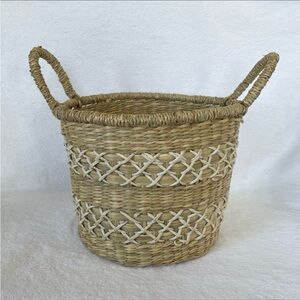 Natural Woven Sea Grass Basket with Handles